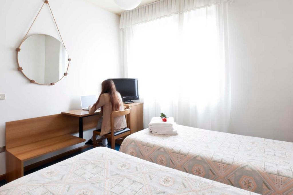 Hotel Dante Ponte nellʼAlpi Exteriér fotografie