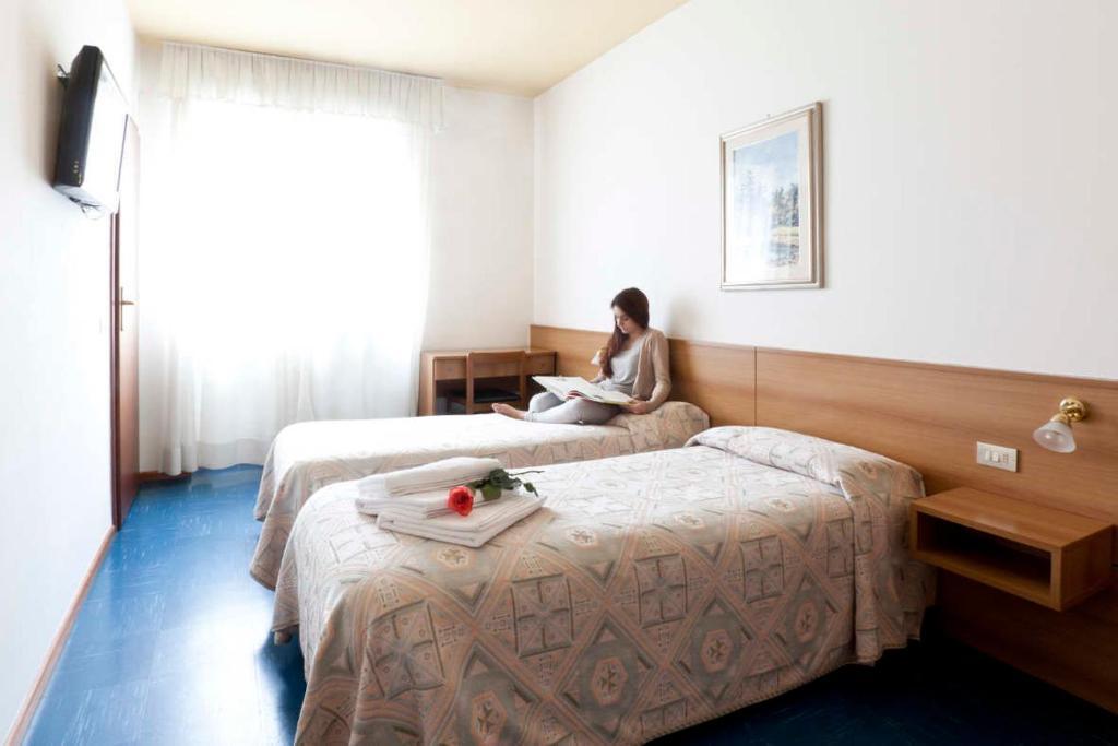 Hotel Dante Ponte nellʼAlpi Exteriér fotografie