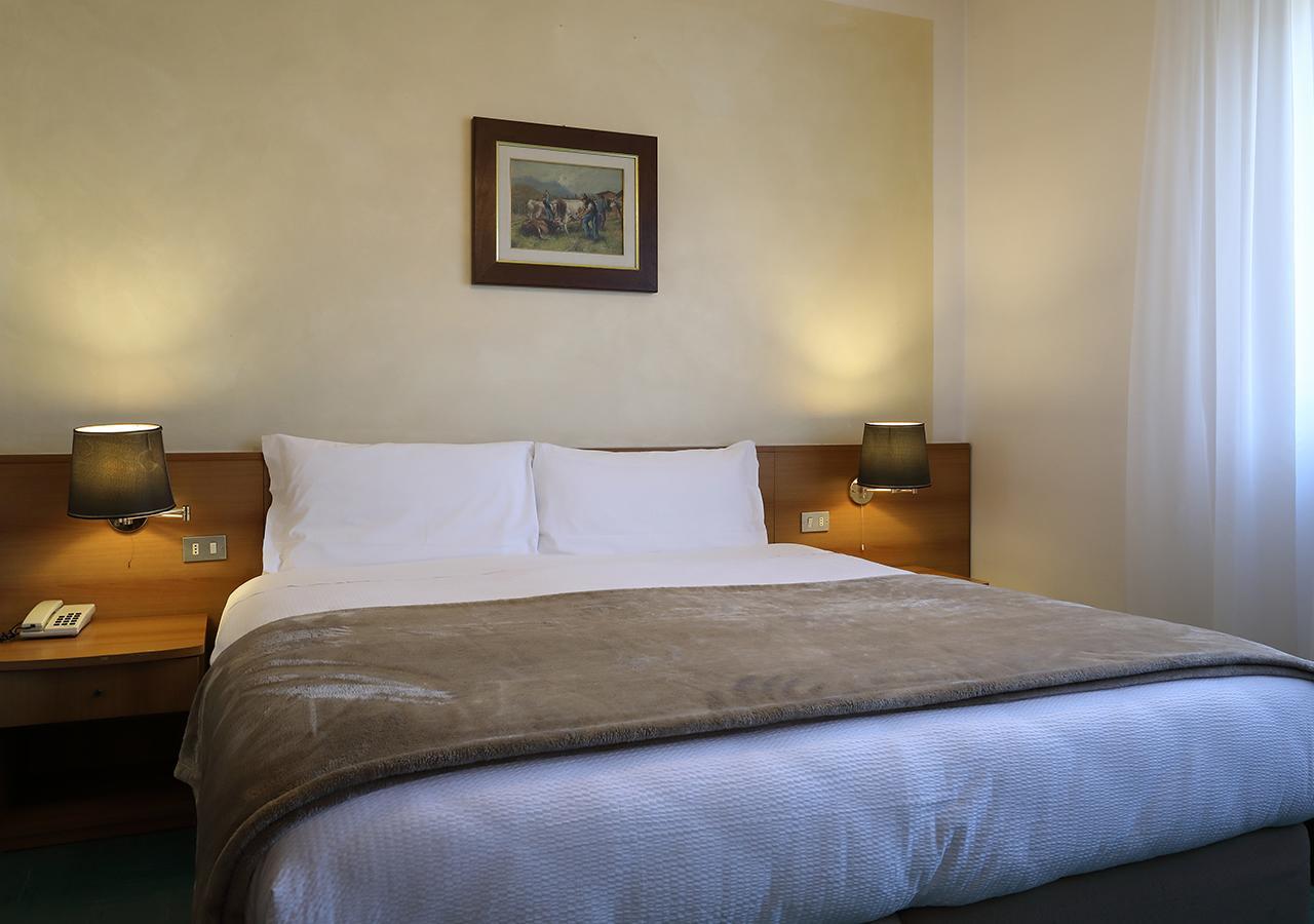 Hotel Dante Ponte nellʼAlpi Exteriér fotografie
